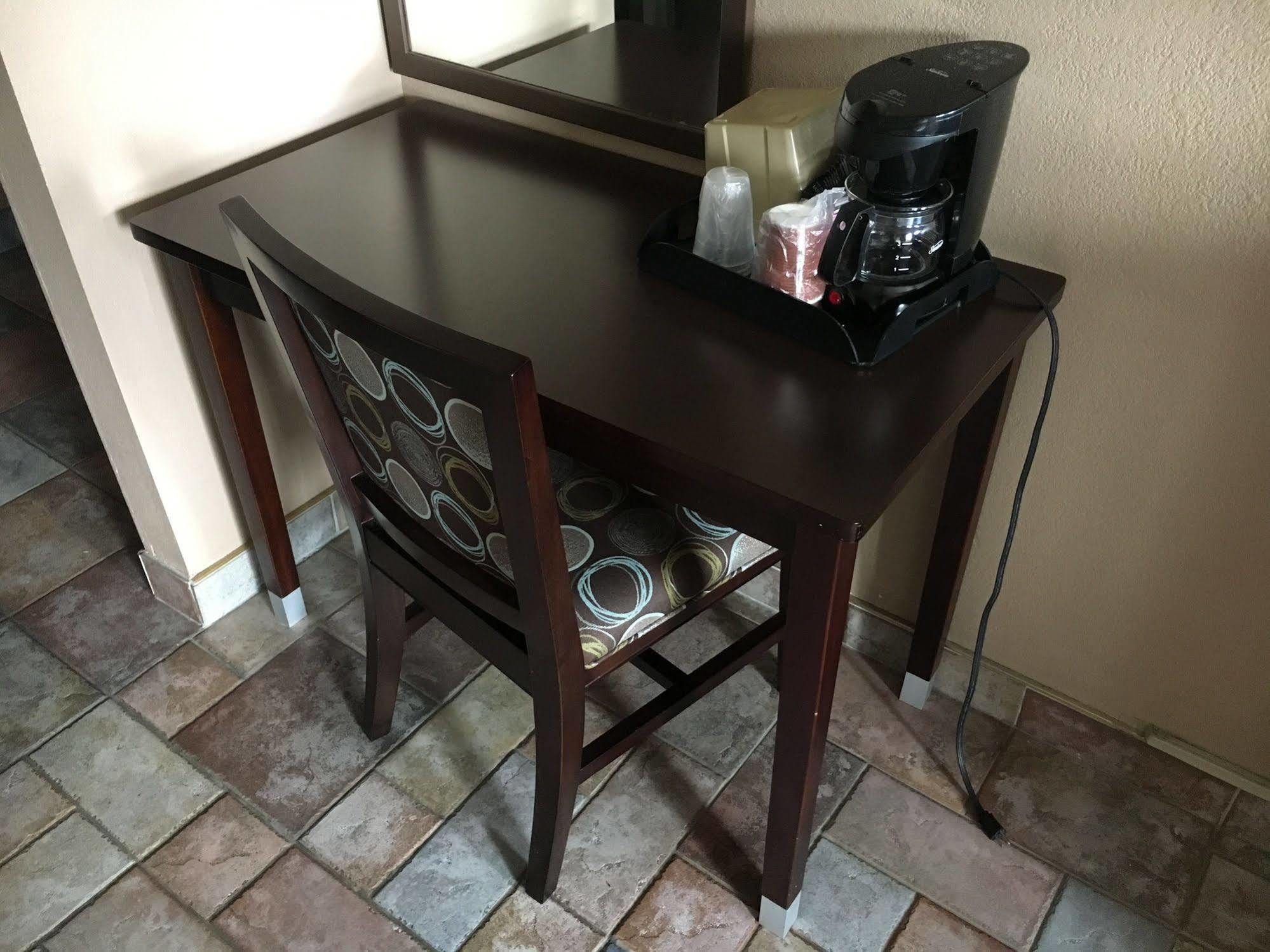 Del Amo Inn Torrance Eksteriør bilde